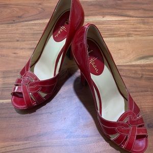 Cole Haan Red Patten Leather Sz 7